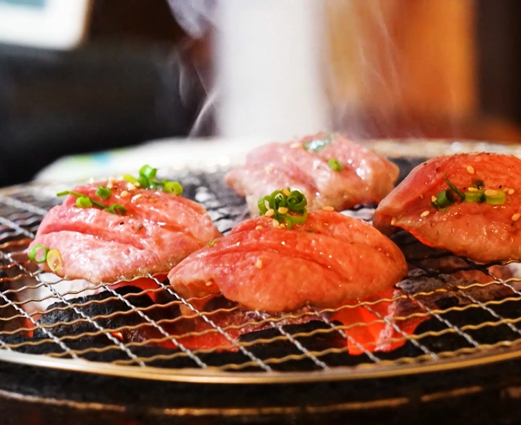 【プレゼント付き!】焼肉ヒロミヤ+ 名物味付き厚切り上牛タン 2026/04/16