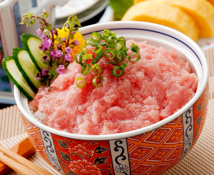 おいしいマグロのたたき