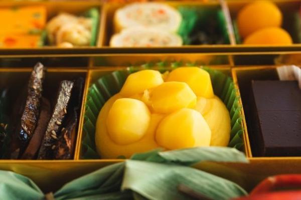 osechi-itutaberu-01