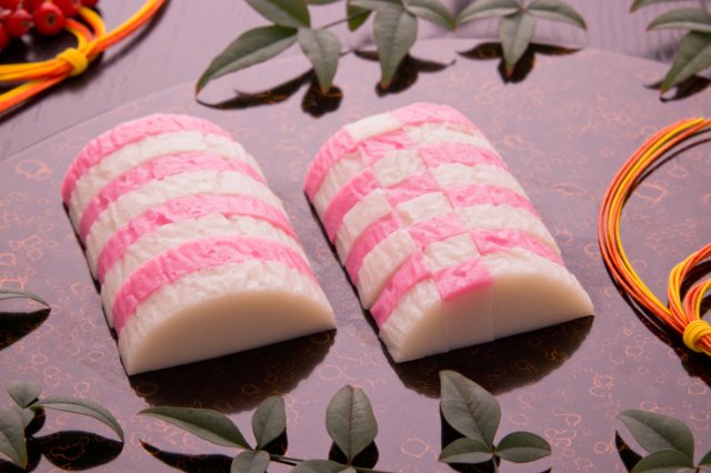 osechi-kamaboko-imi-09.jpg