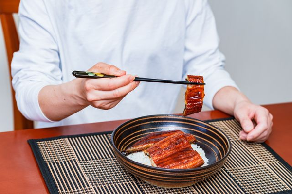 unagi-anago-chigai-05.png